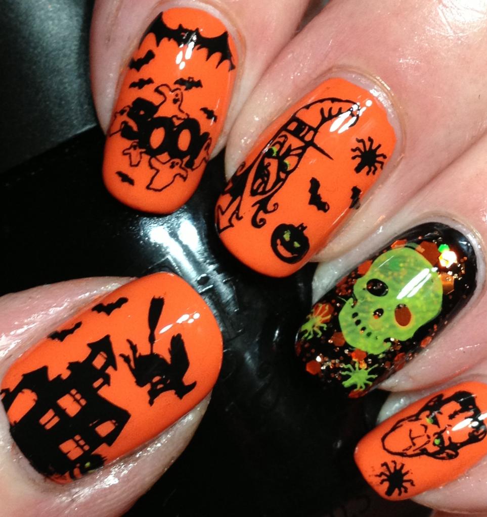 Canadian Nail Fanatic: Yet Another Halloween Mani