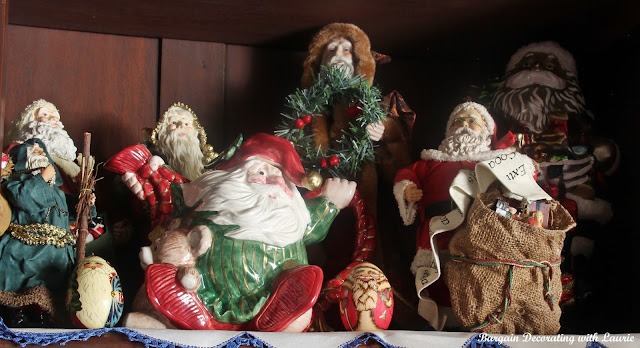 Christmas Santas-Bargain Decorating with Laurie
