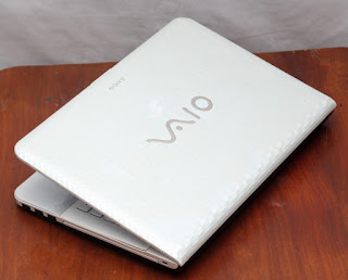 Laptop Design Sony Vaio VPCEG38EC Core i5 Bekas