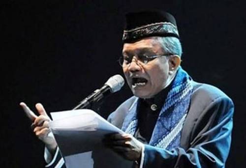 Biografi Taufik Ismail Tokoh Sastrawan Indonesia Pencipta Puisi Terkenal Infoakurat Com