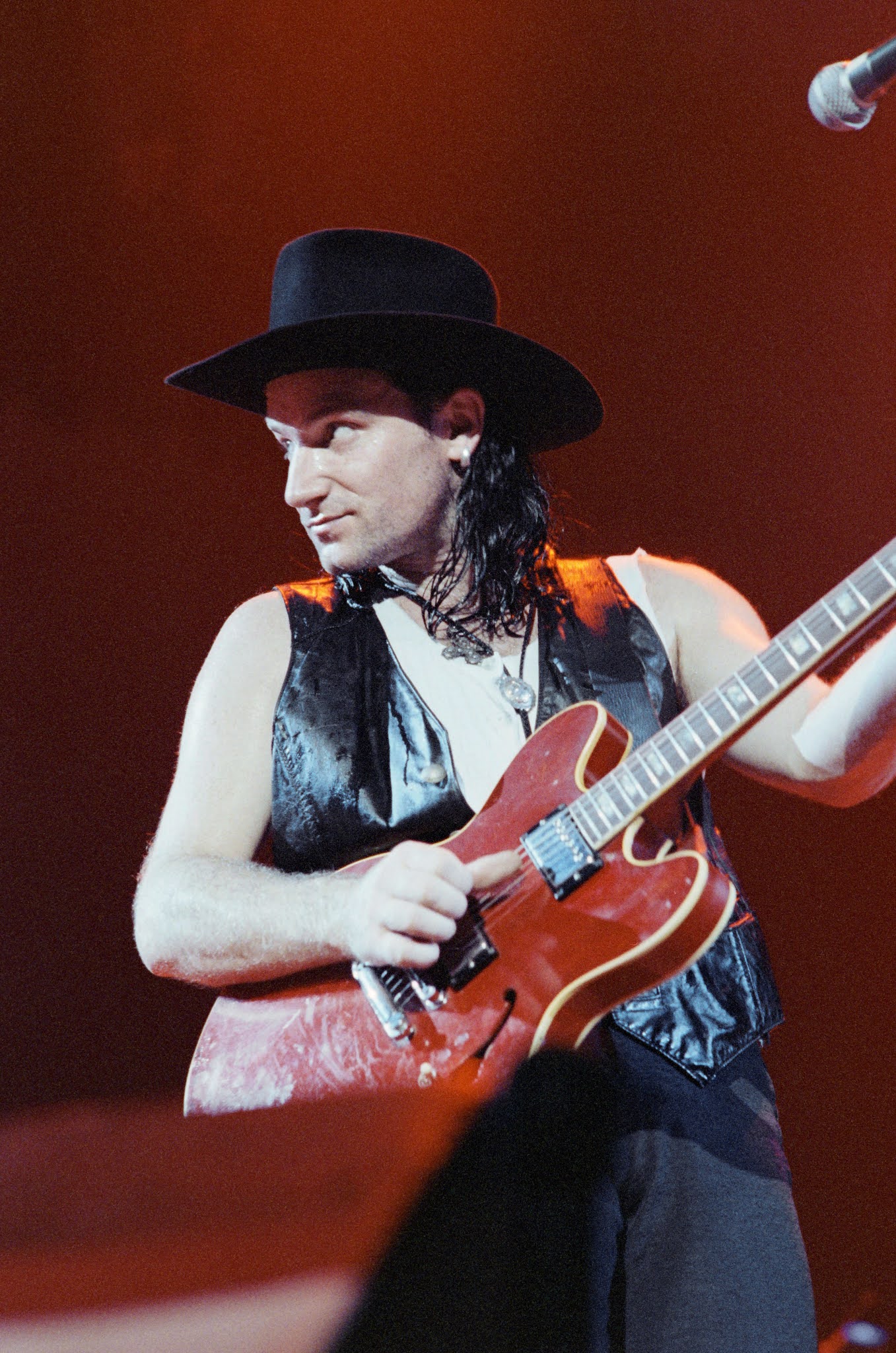 U2 Sombras e Árvores Altas Blog I Will Sing, Sing A New Song o