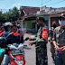 Petugas Patroli Pendisiplinan Masyarakat Kec Ledokombo Lakukan Operasi Masker