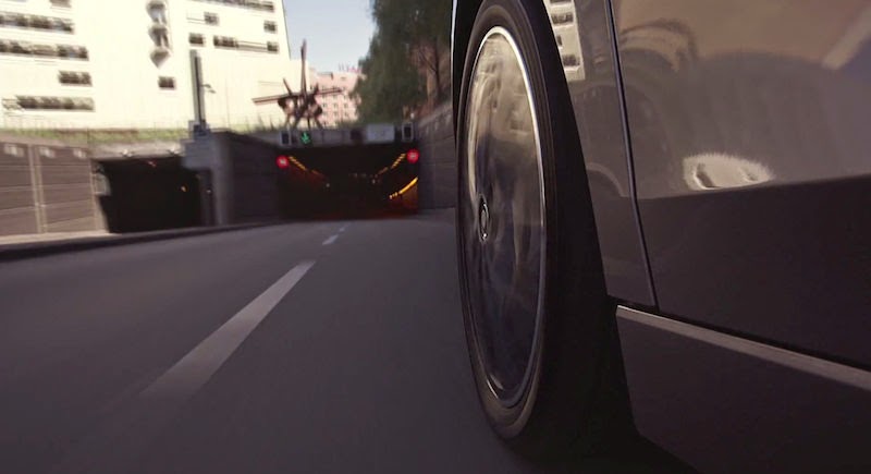 新型高性能モデル？BMWが謎の予告動画を公開。