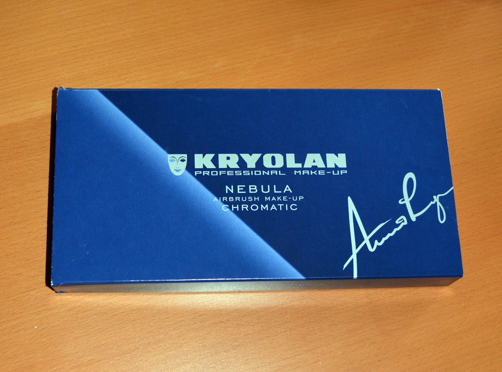 The Airbrush Makeup Guru Nebula by Kryolan First Impression Review of