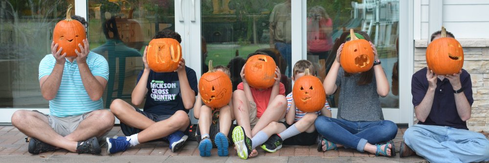 Family Pumpkinheads ♥ KitchenParade.com