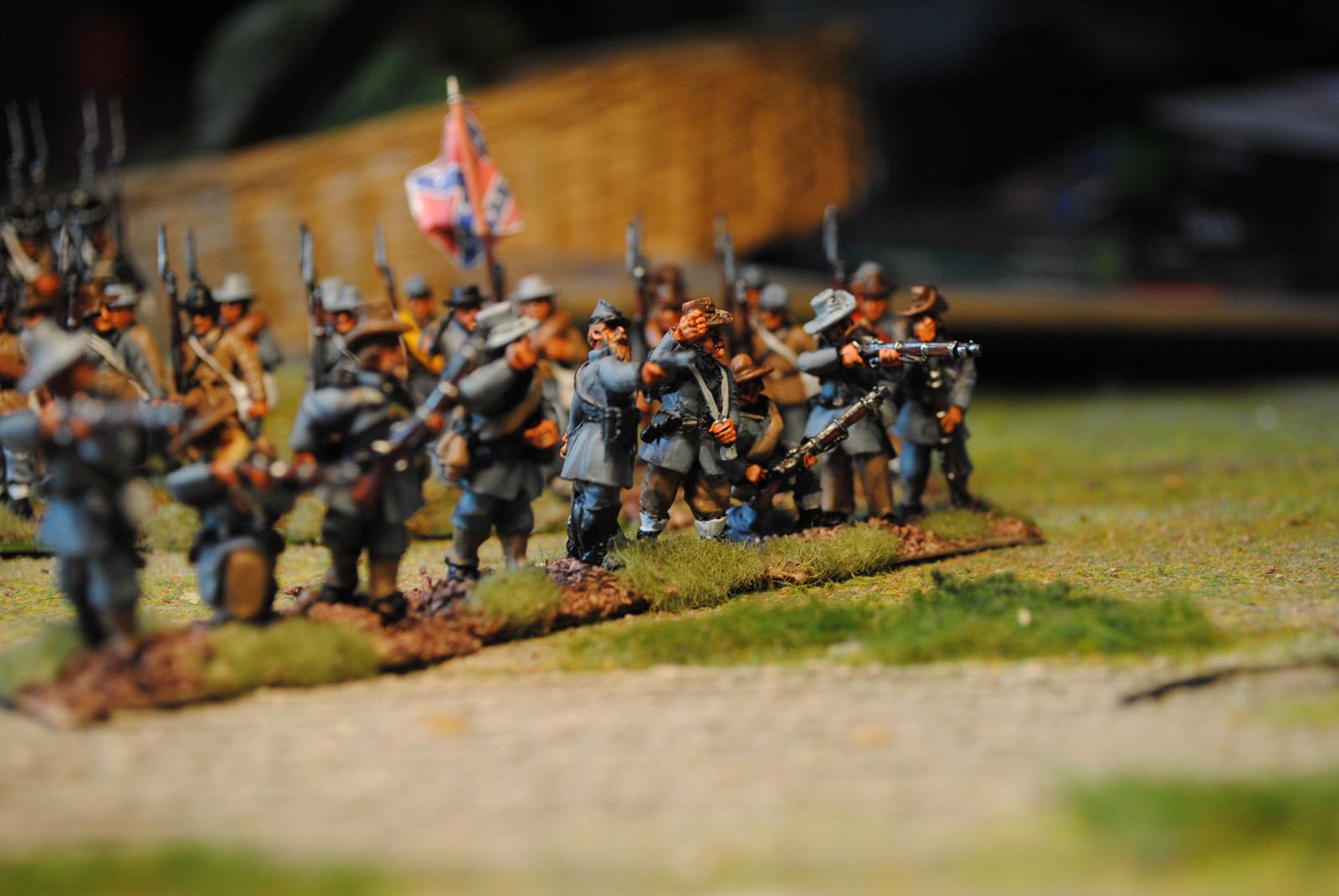 Gunfreak's Historty of War: Reb artilery and hood's texans.