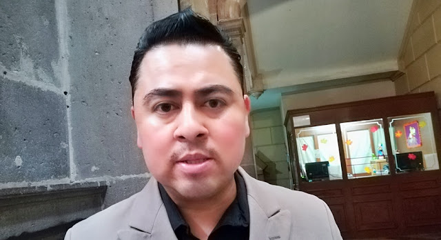 Mercados Rodantes si reducirán el número de ambulantes, asegura González Acosta