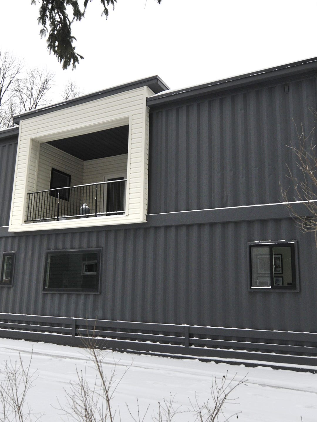 Shipping Container Homes & Buildings Luxury Shipping Container House