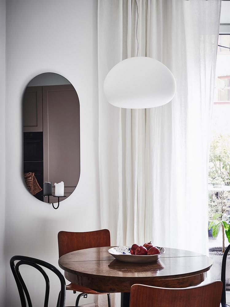 SOUBASSEMENTS MOULURÉS