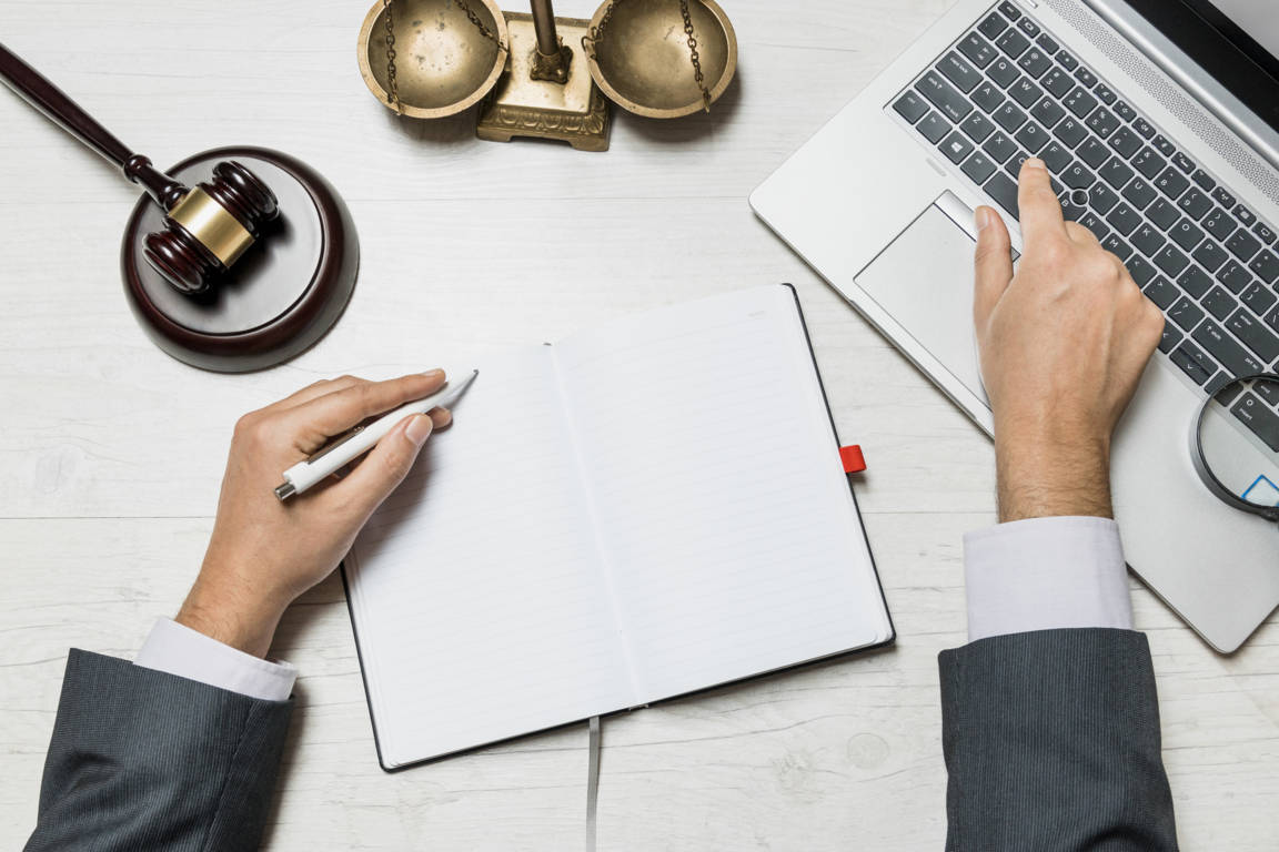 Perbedaan Hukum Tata Negara Dan Hukum Administrasi Negara