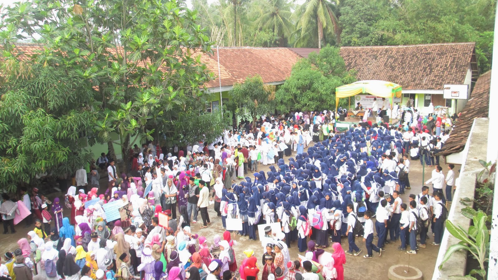 Foto Yel Yel Tahun Baru Hijriah Terbaru 2019 Animasi Tahun Baru