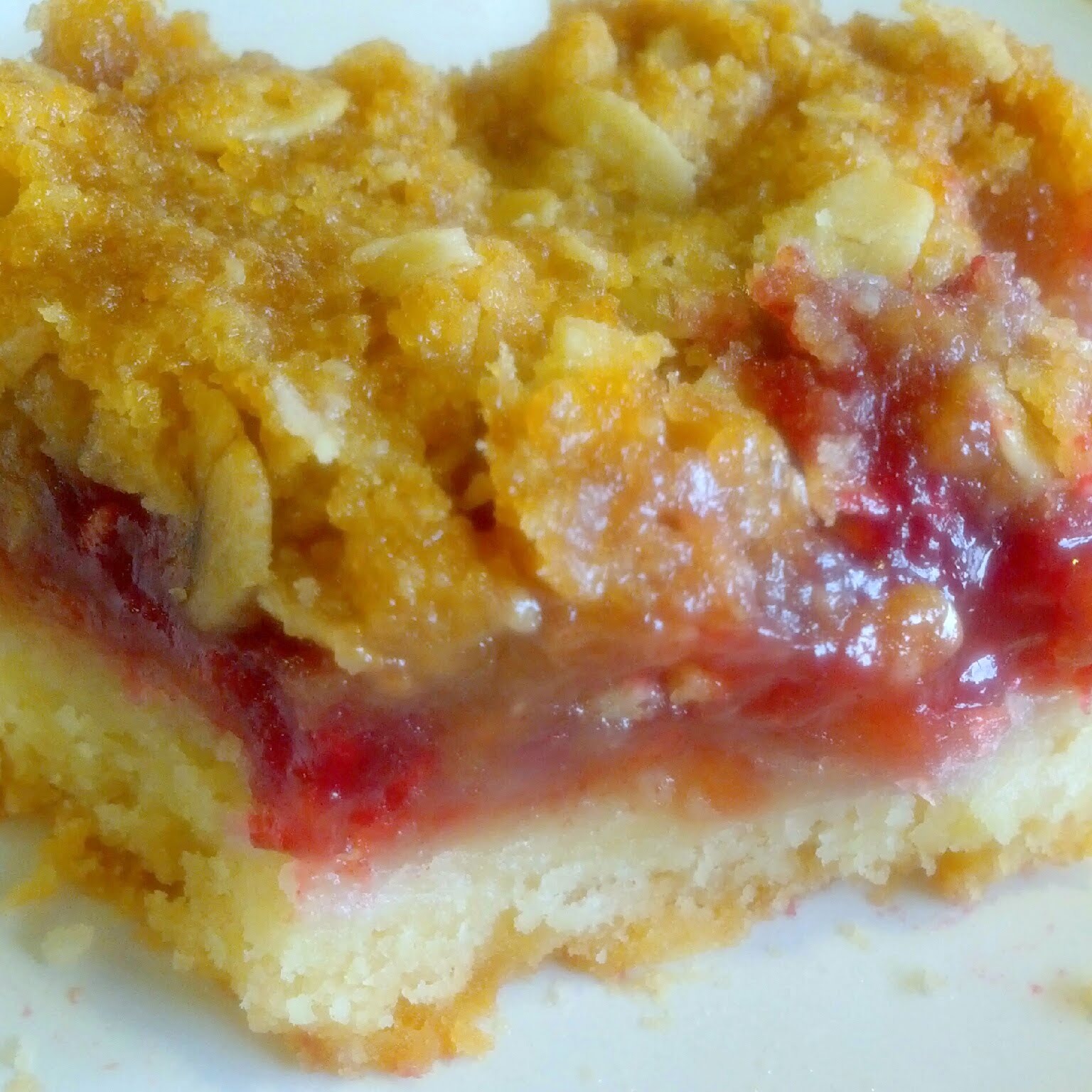 Too Spicy! AppleRaspberry Crumble Bars