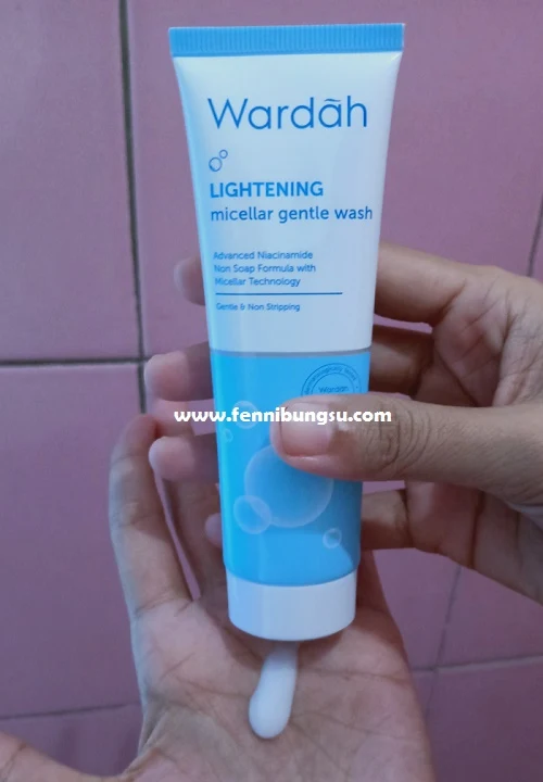 Review Wardah Lightening Micellar Gentle Wash