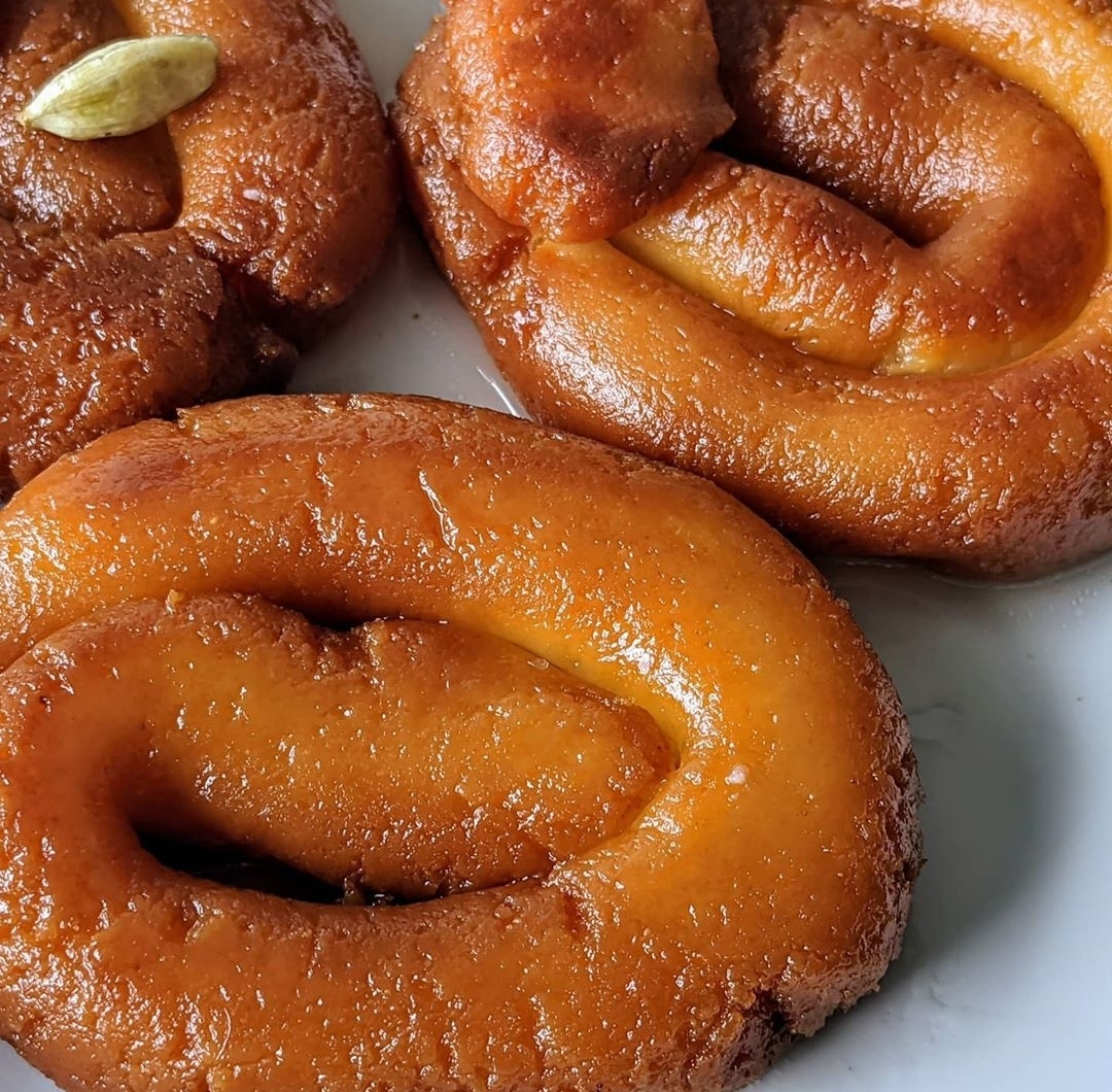 30+ Best Bengali Sweets You Must Try In 2020 | Famous Bengali Sweets Images & Pictures 