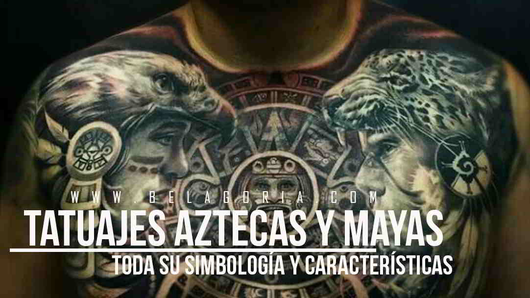 Tatuaje azteca y maya de dos guerreros enfrentados cara a cara