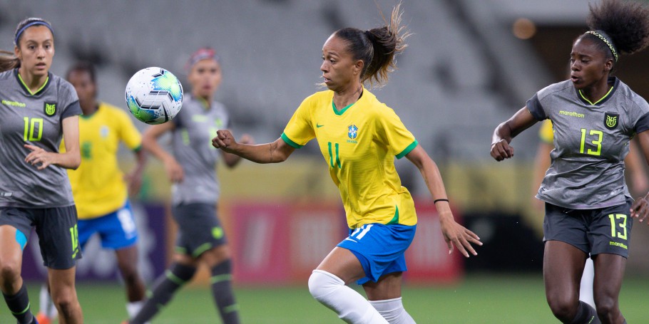 Futebol feminino do Brasil goleia Equador em jogo preparatório
