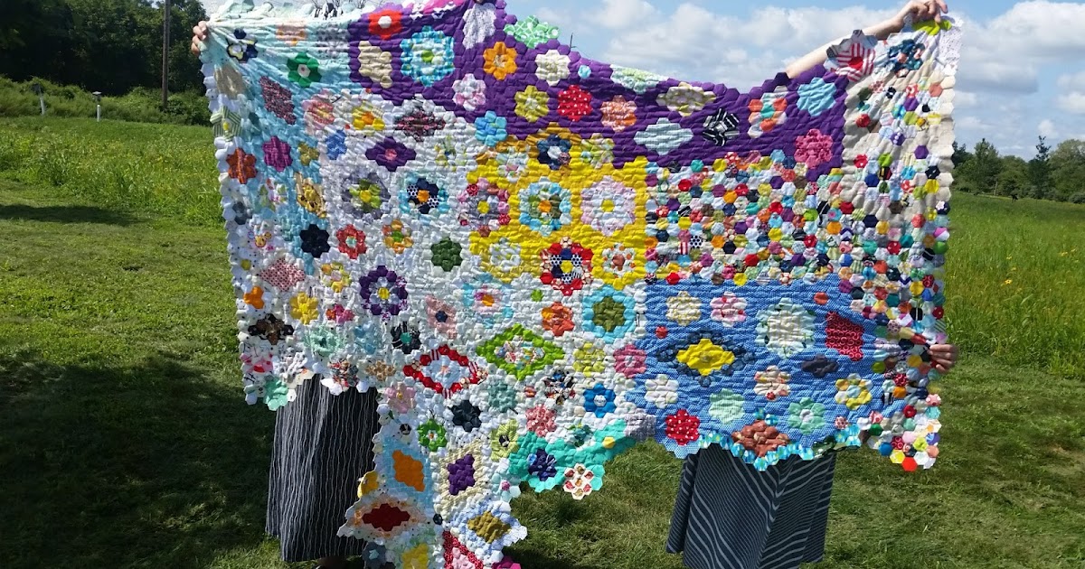 Hello Designs Hexie Quilt Update