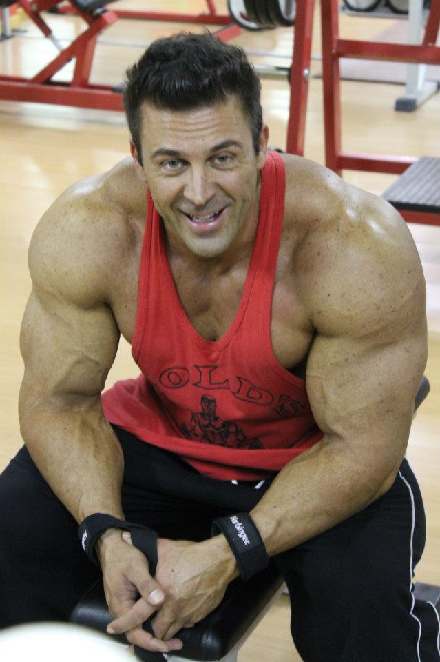 Рамзес бодибилдер
