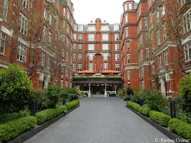 St Ermin's Hotel Westminster Urban Beekeeping Course