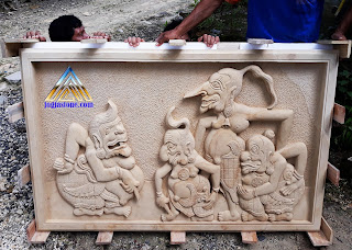 Relief hiasan untuk tempel dinding gambar motif wayang Punokawan