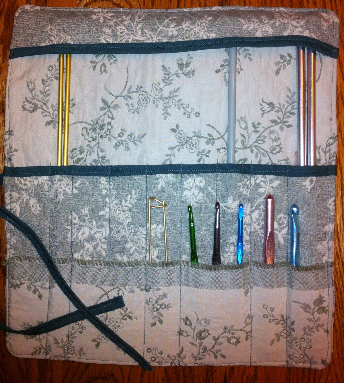 Paulaexuk’s Blog Knitting Needle Case