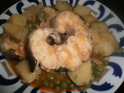  Congrio con guisantes y patatas nuevas 
