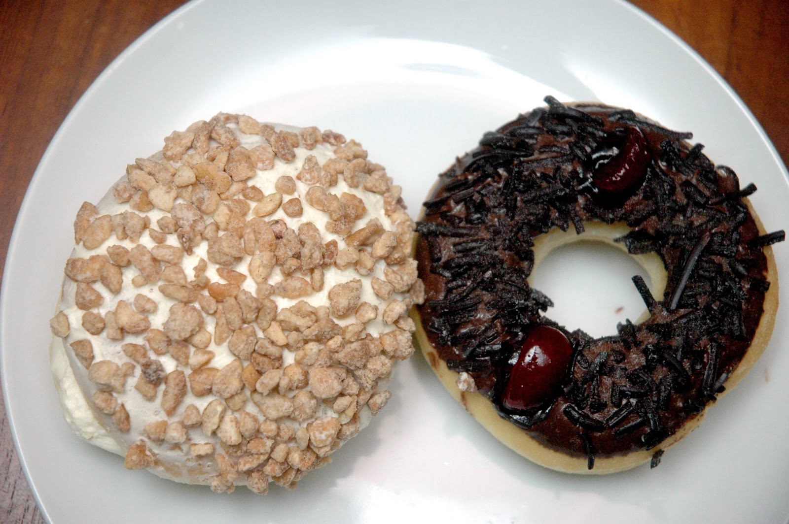 DUDE FOR FOOD Extending Good Vibes with J. Co Donuts & Coffee's Forest Glam