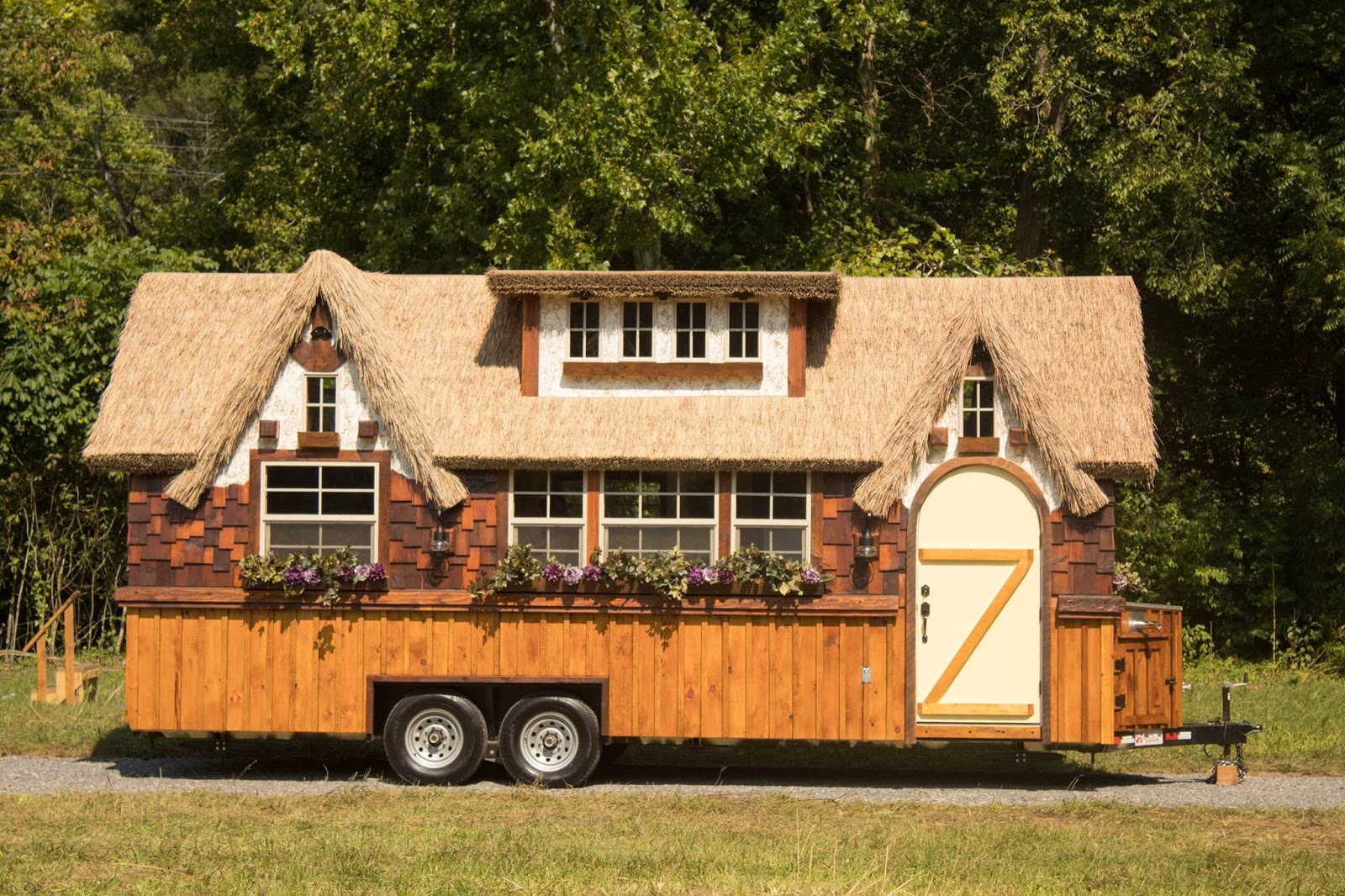 Incredible Tiny Homes 