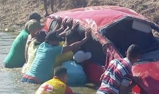Homem morre após perder controle de veículo e cair dentro de açude na Paraíba