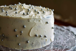 Receta tarta de chocolate blanco_Receta buttercream chocolate blanco_Receta bizcocho chocolate blanco