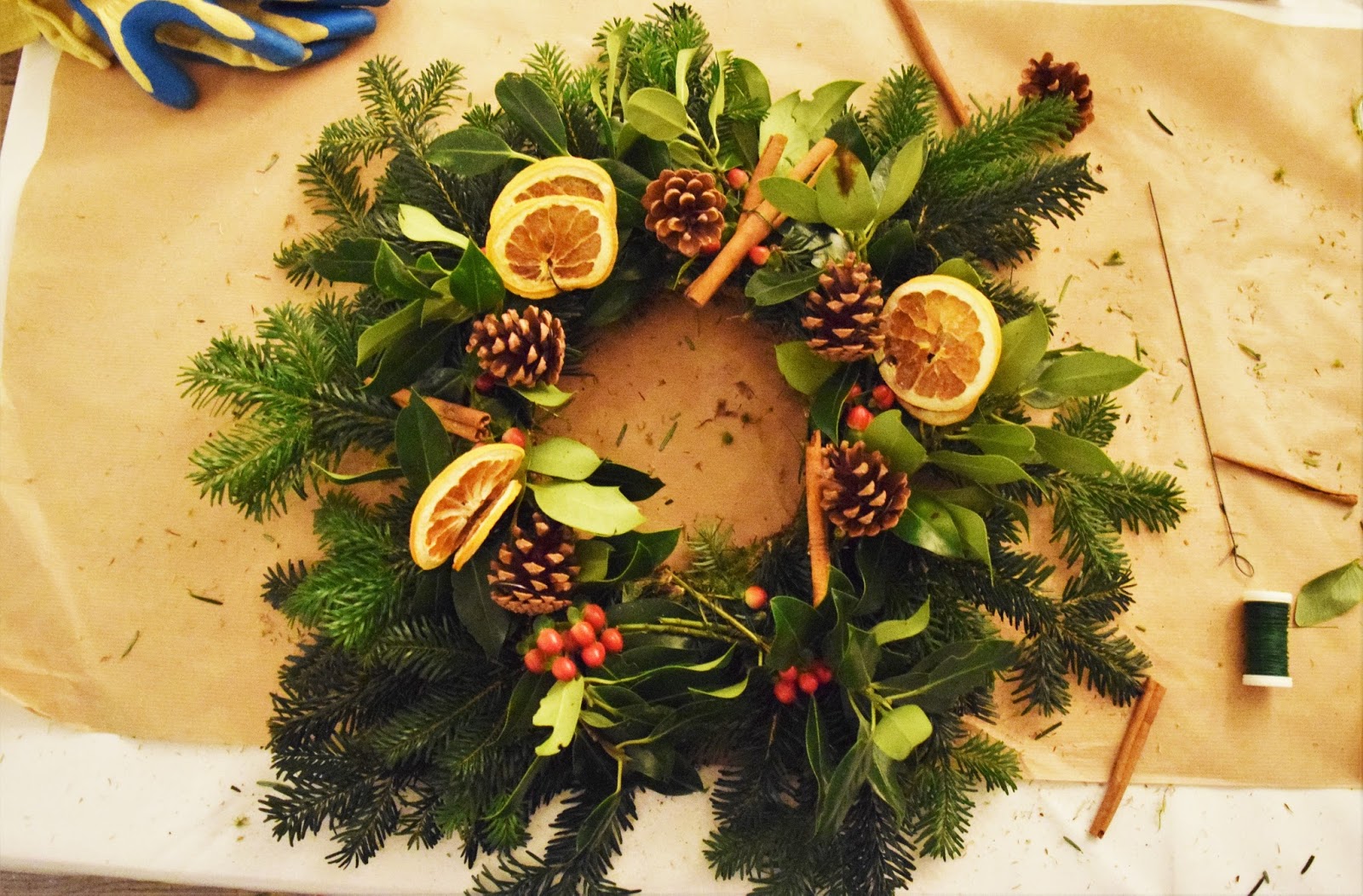 DIY NATURAL FOLIAGE CHRISTMAS WREATH A Life With Frills