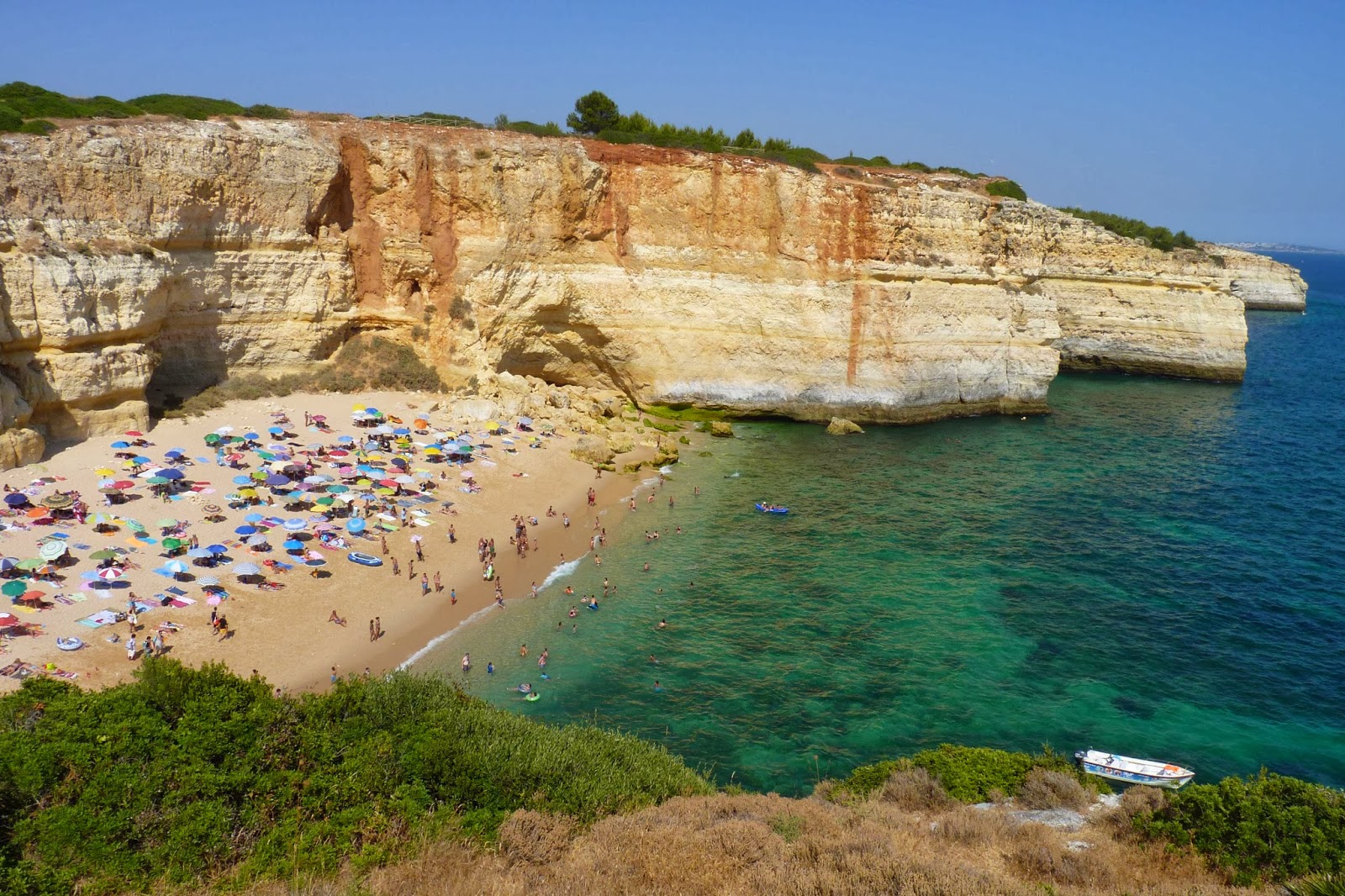 La Playa Benagil. La Playa Benagil.