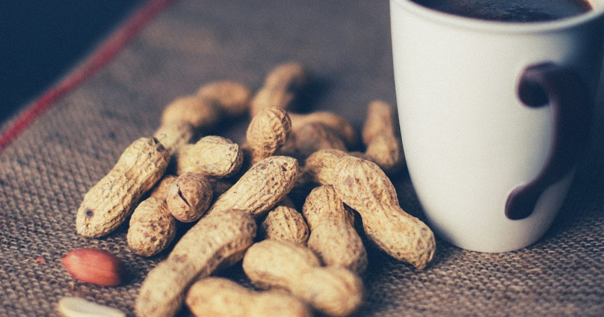 7 benefits of soaked peanuts water