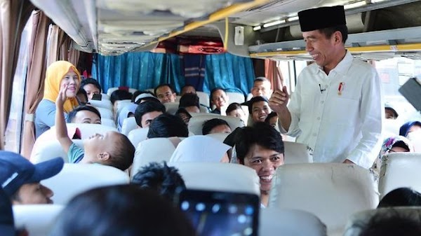 Jokowi: Ingat! Yang Kita Larang Mudik, Bukan Transportasinya