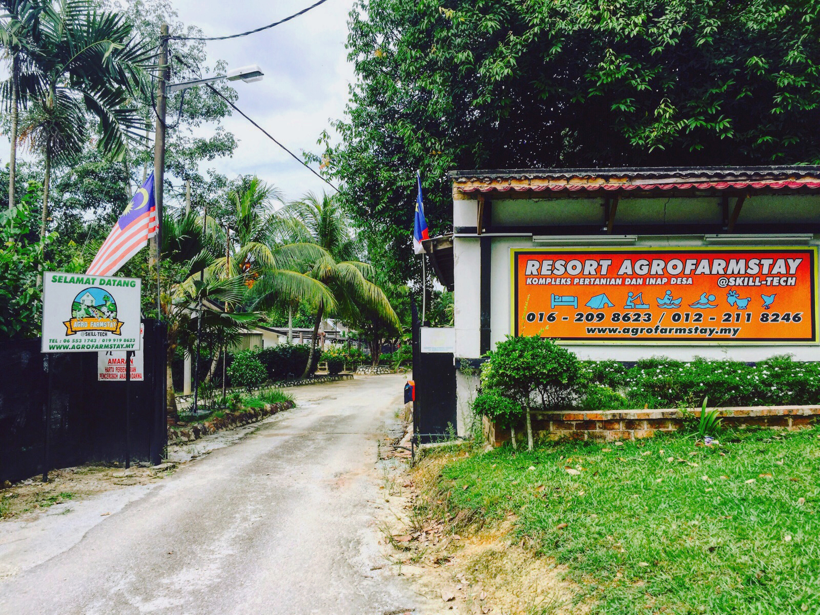 Resort Agrofarmstay Skill Tech Durian Tunggal Melaka Julia Ali