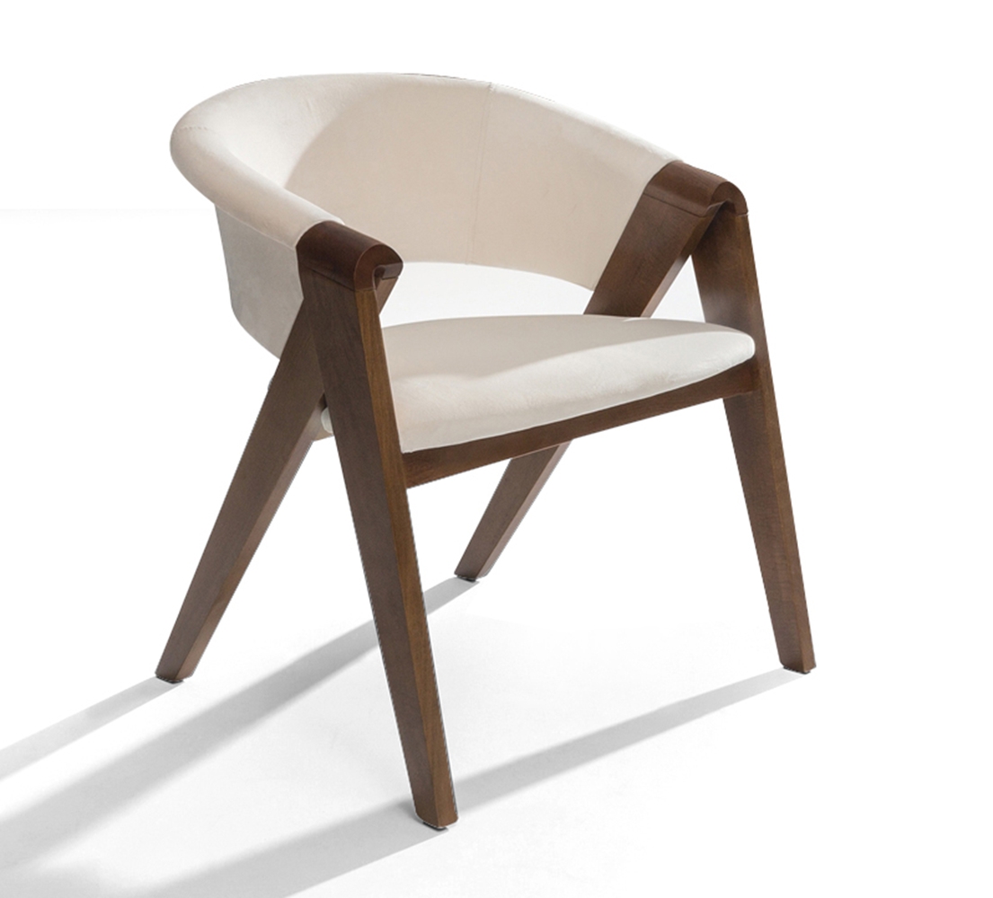 Sandalye Tarihi Ve Kibris