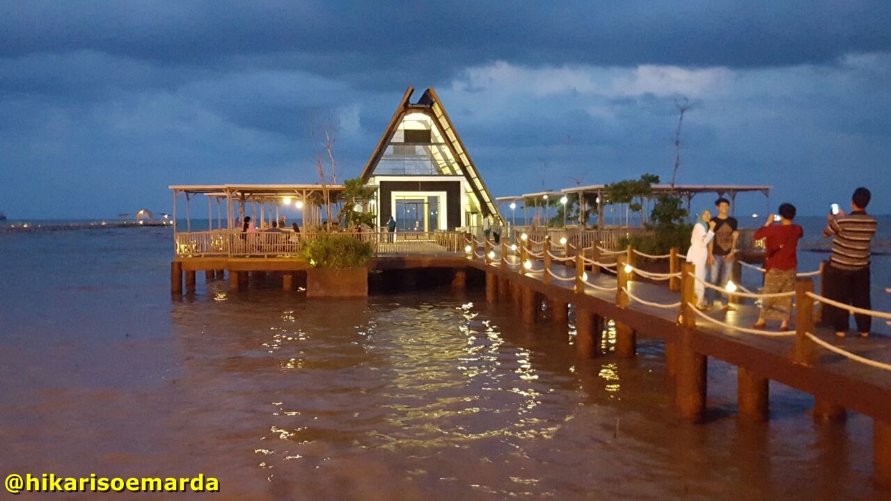 Cirebon Waterland Ade irma Suryani hikarisoemarda