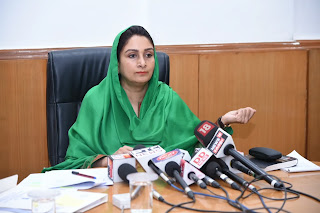 Union Minister Harsimrat Kaur launches Exclusive Investment Forum