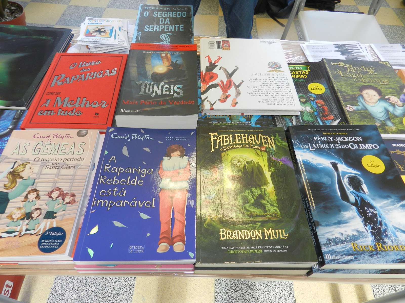Bibliotequices Da Lindley Feira Do Livro Nas Escolas Do Agrupamento