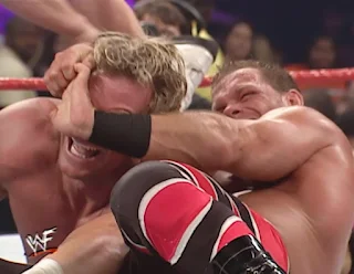 WWE / WWF - Armageddon 2000 - Chris Benoit puts the crossface on Billy Gunn