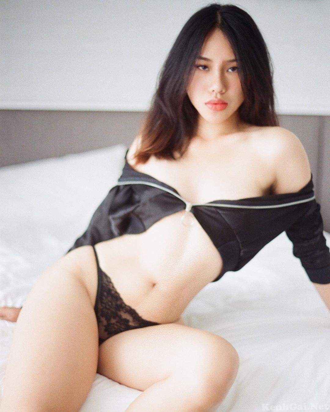 Em gái Sài gòn xuống trái đất chỉ để làm mẫu girl sexy^^