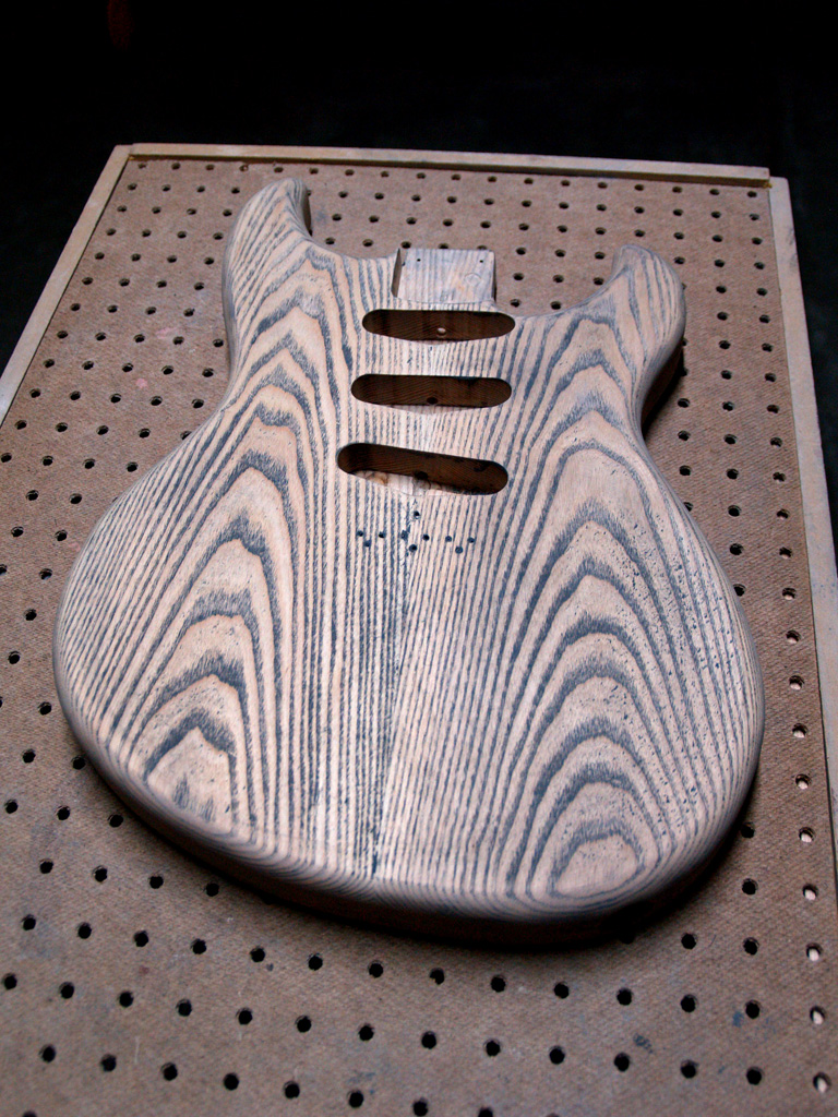 blog Filling The Grain On An Ash Guitar Body