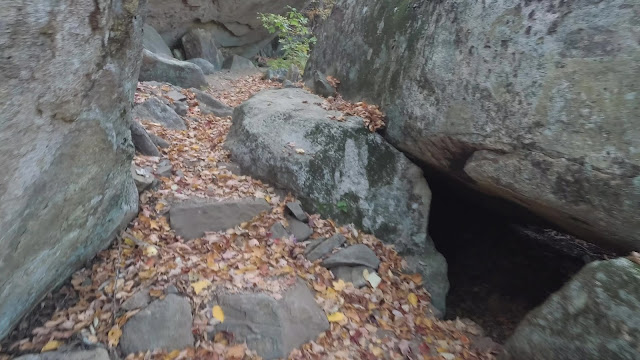 Sur le sentier Les Escarpements