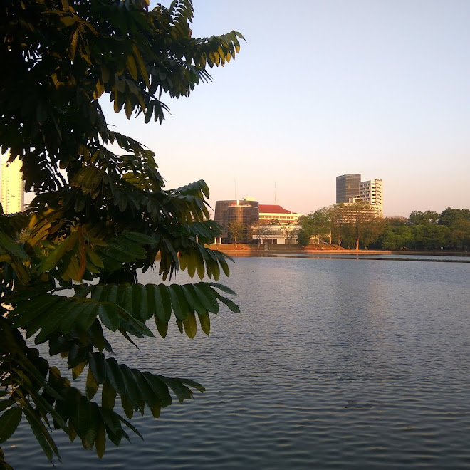 Teruntuk Hari Bahagia yang Dilalui