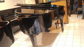 jual piano baby grand bekas jakarta