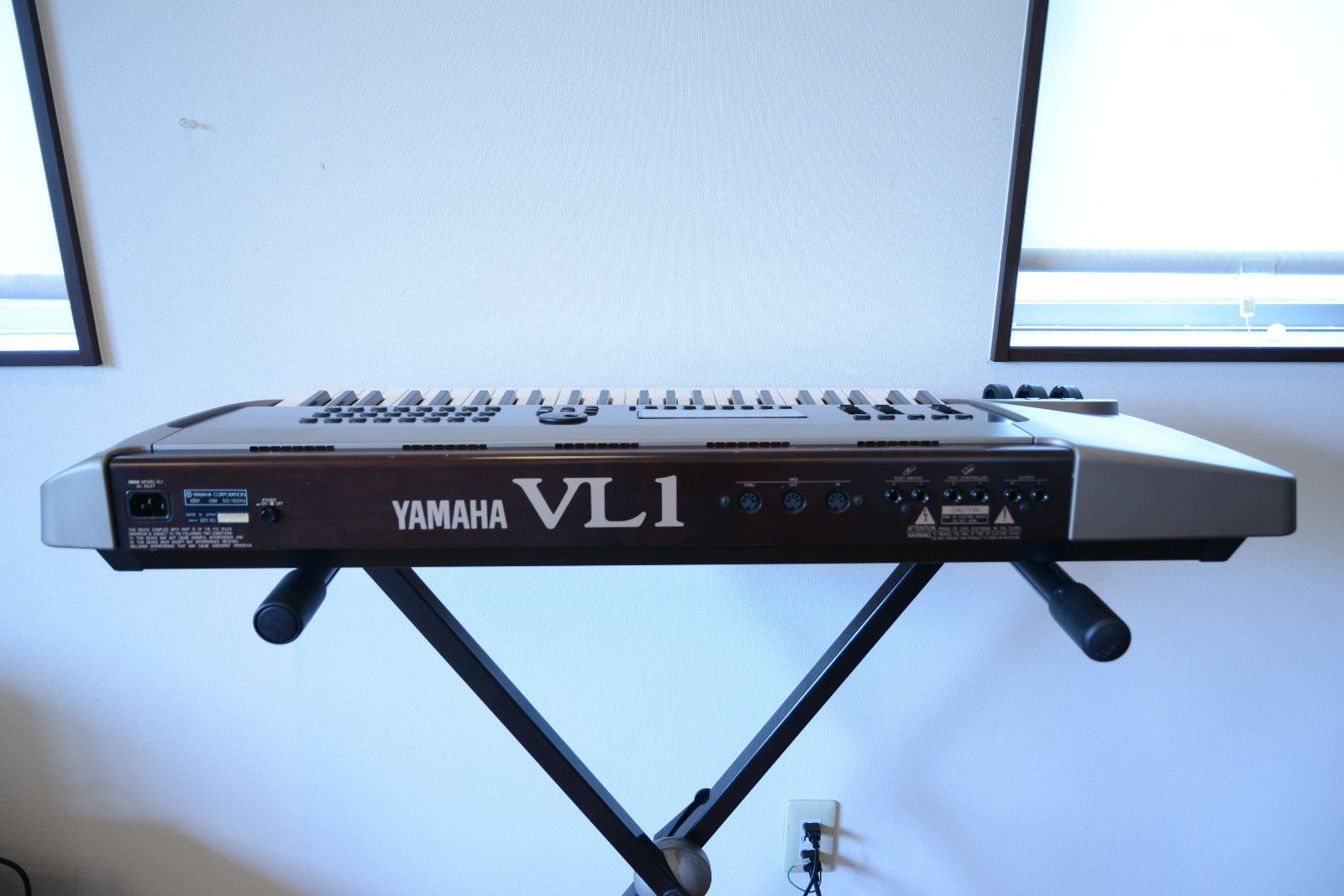 MATRIXSYNTH YAMAHA VL1 Virtual Acoustic Synthesizer SN JZ01044