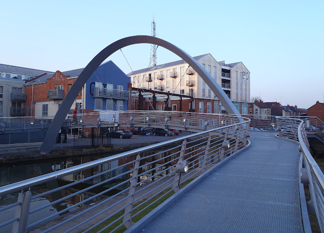 The bridge to Electric Wharf, Coventry Canal