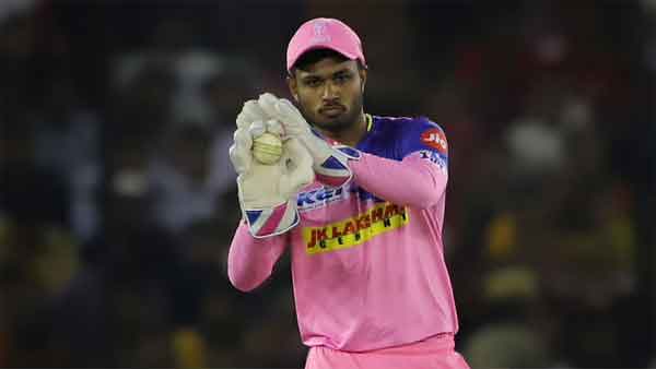 News, World, Gulf, Dubai, Sports, IPL, Cricket, Player, MS Dhoni, 'Consistency and Sanju Samson are Distant Cousins. They Hardly Meet!' - RR Batsman Gets Trolled After Yet Another Single Digit Score
