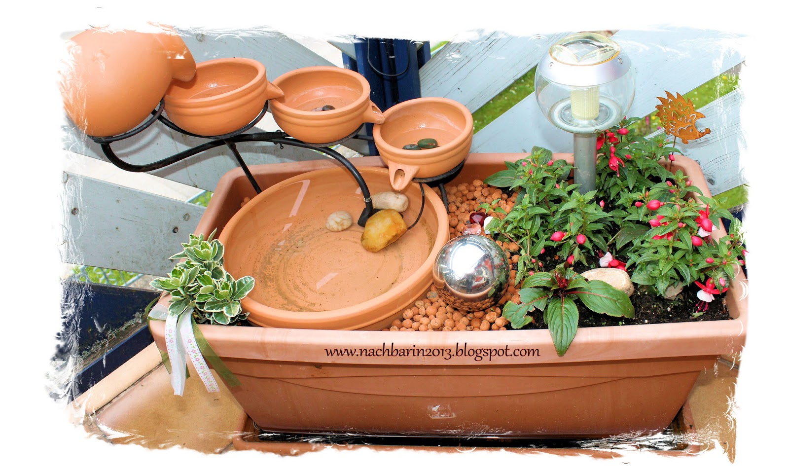 Die lästige Nachbarin DIY Bepflanzter Gartenbrunnen (Solar)