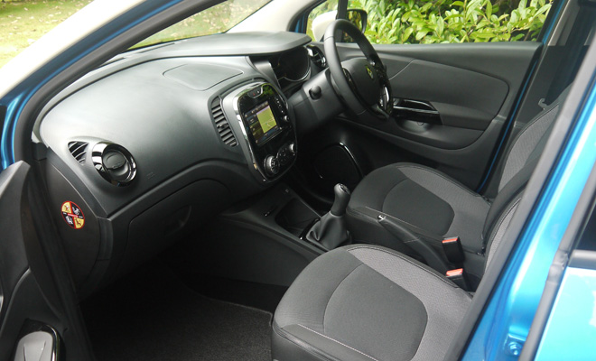 Removable, washable seat fabrics a welcome feature Renault Captur front interior